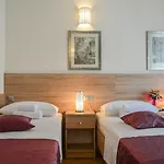 Kastel 1700 Hotel 3*