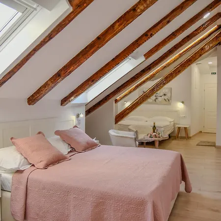 Hotel Kastel 1700 3*