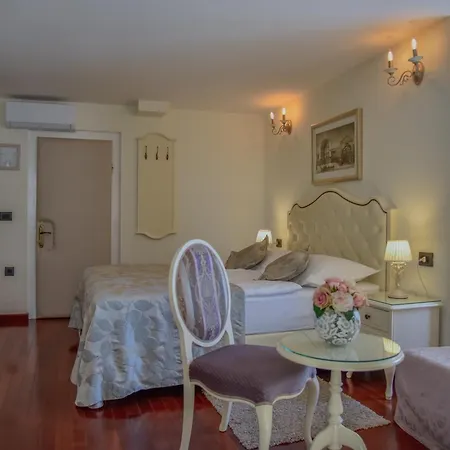 Hotell Kastel 1700 Split