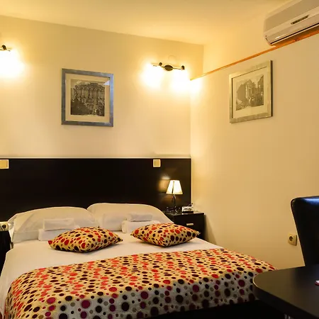 Kastel 1700 3* Split