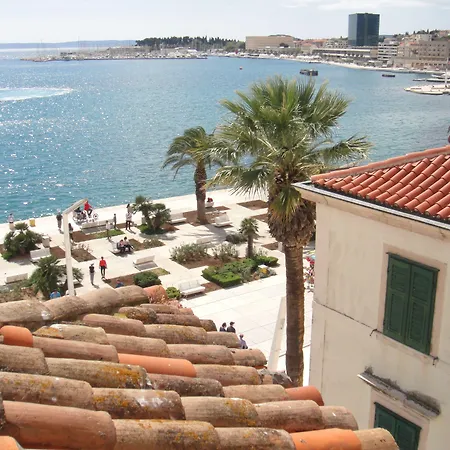 Kastel 1700 Hotel 3*