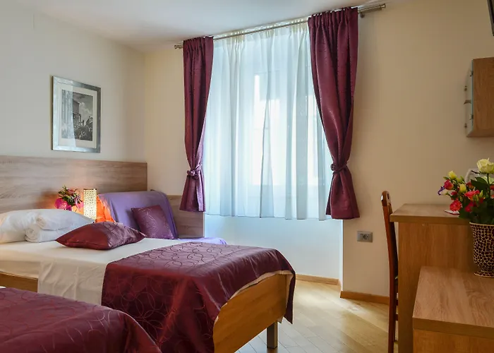 Kastel 1700 3* Split