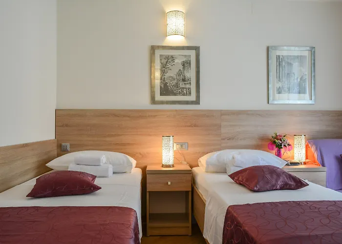 Kastel 1700 Szálloda 3*