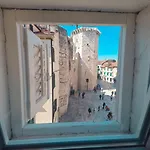 Kastel 1700 3* Split
