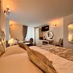 Kastel 1700 Hotel