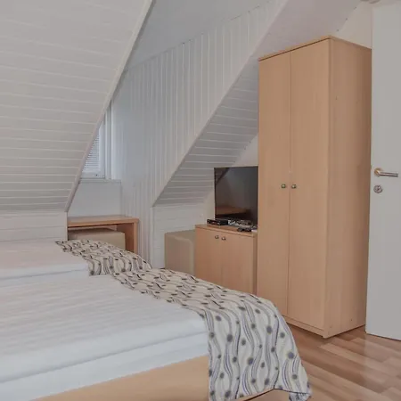 Hotel Kastel 1700 3*