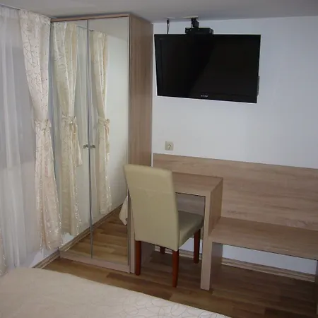 Kastel 1700 Hotel 3*