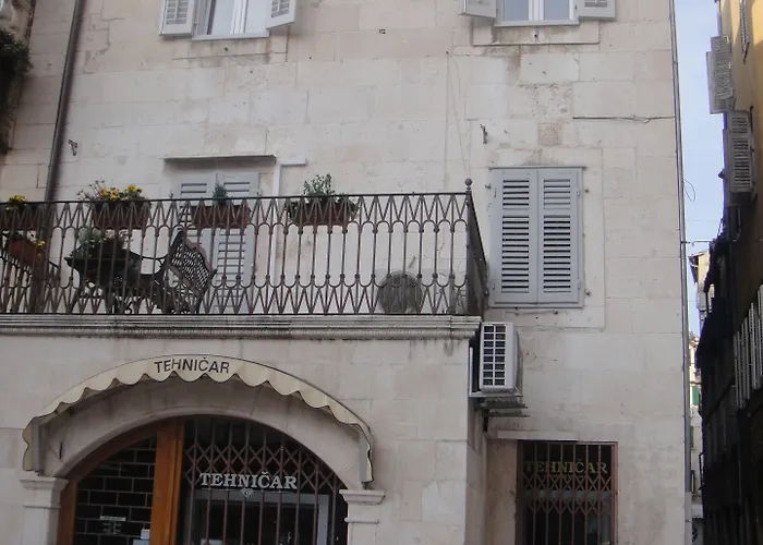 Hotel Kastel 1700