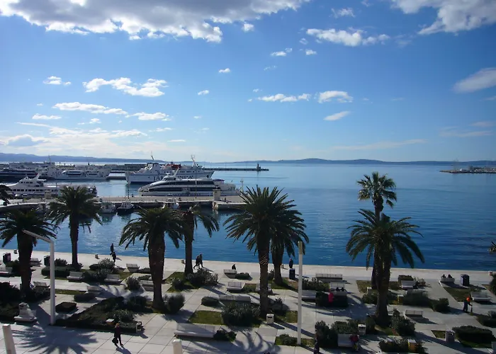 Kastel 1700 Hotel 3*