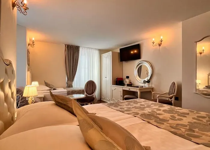 Kastel 1700 Hotel