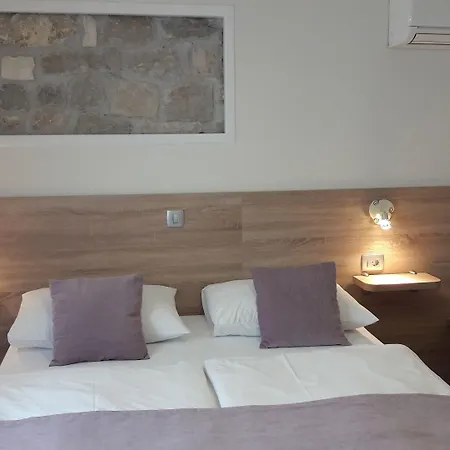 Kastel 1700